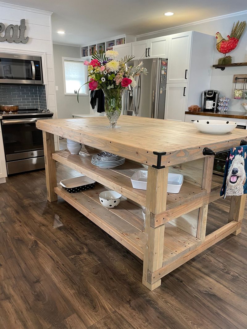 Wooden Kitchen Islands