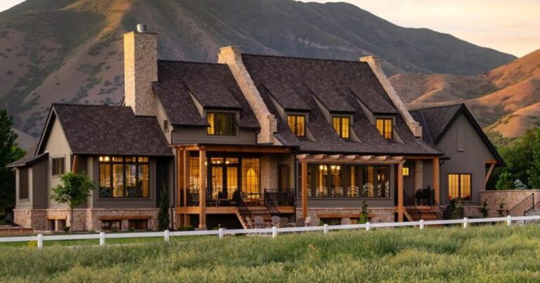 24 Elements That Define The Ultimate Ranch House