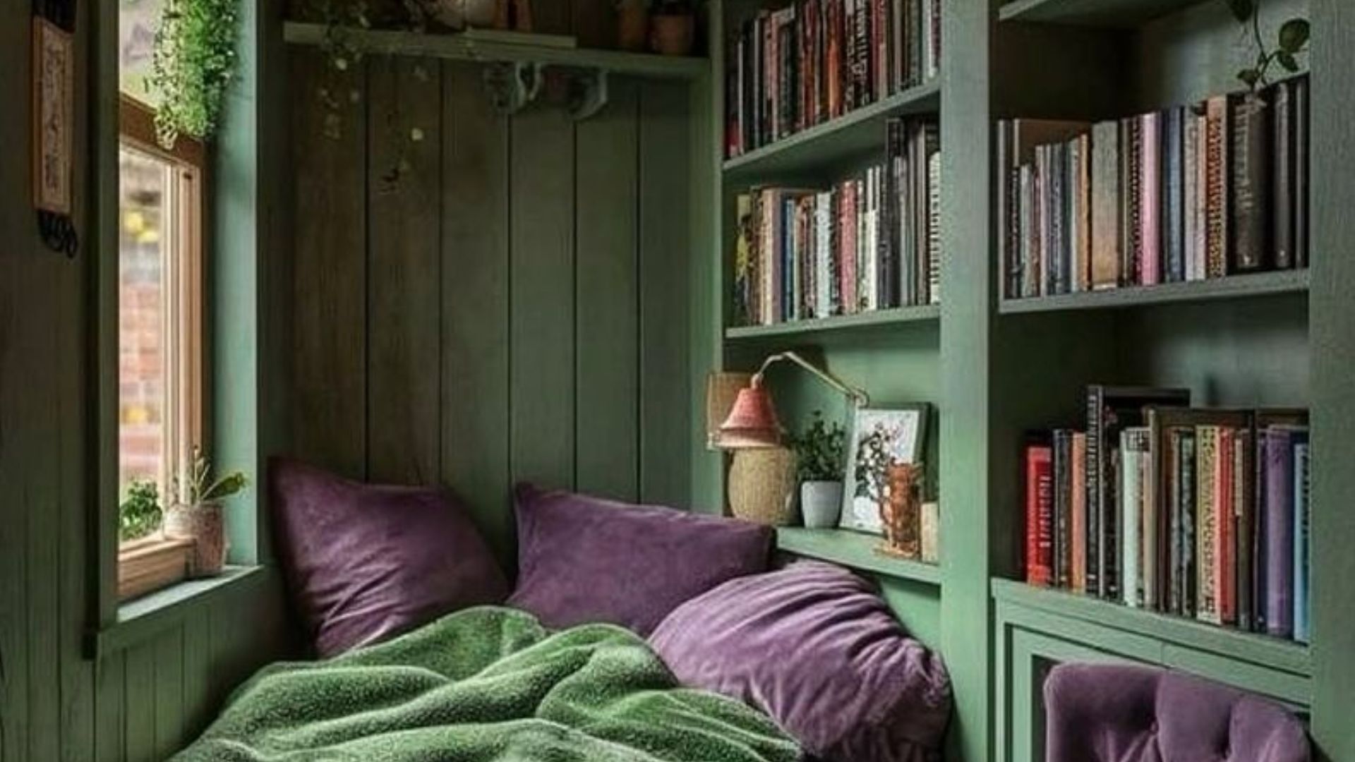 20 Beautiful Forest Green Rustic Rooms That Bring Nature Inside