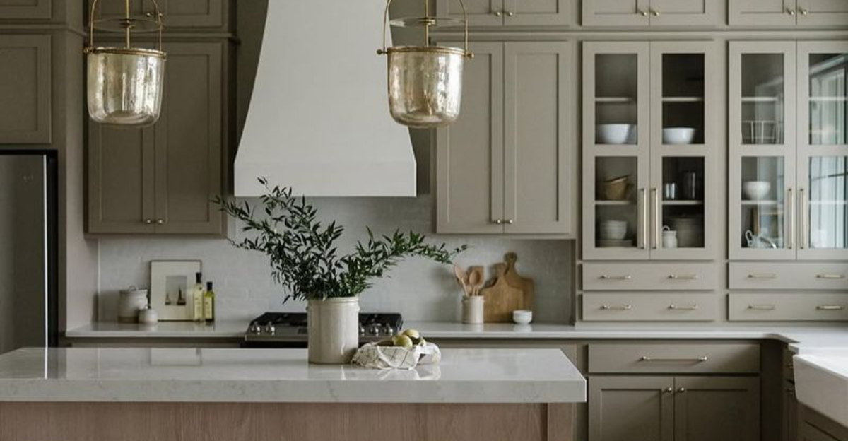 28 Gray Kitchens That Prove This Neutral Is Always A Good Idea