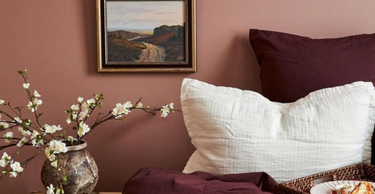 28 Paint Colors That Instantly Make Your Home Feel Small, According To Designers