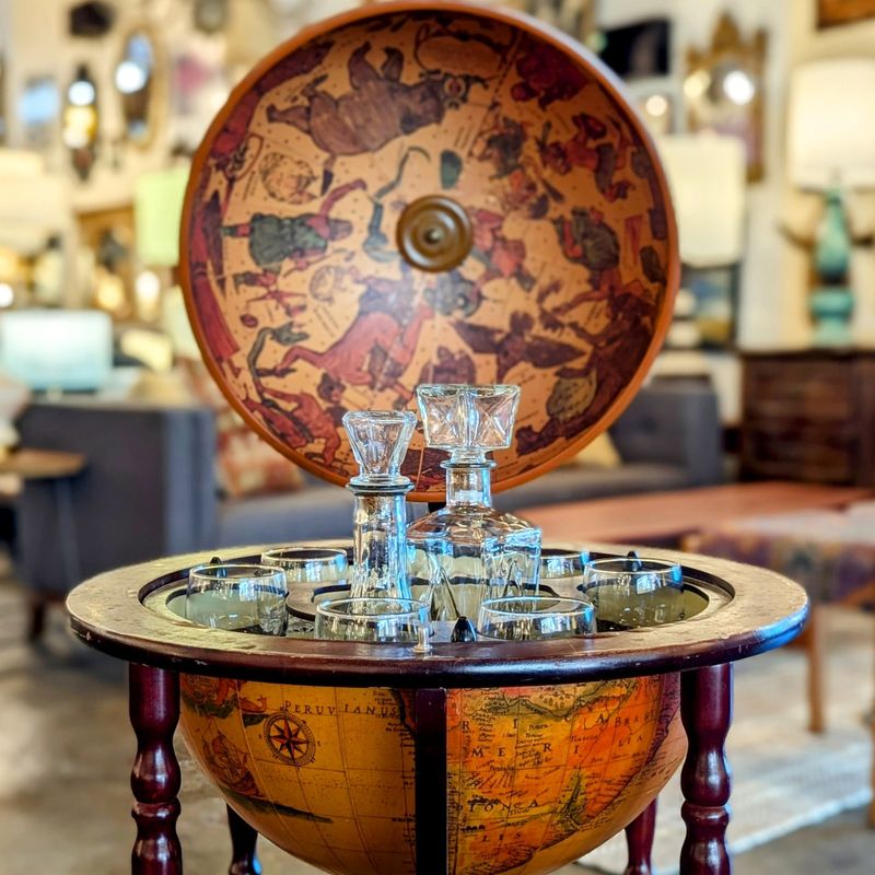 Antique Globe Bar