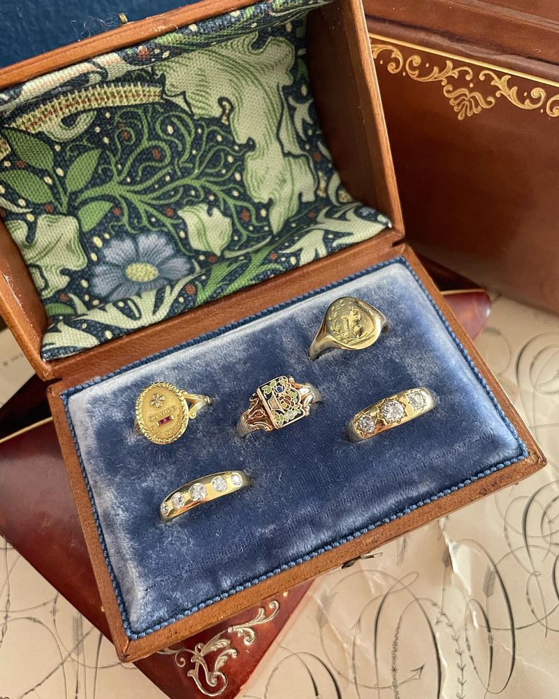 Antique Jewelry Boxes