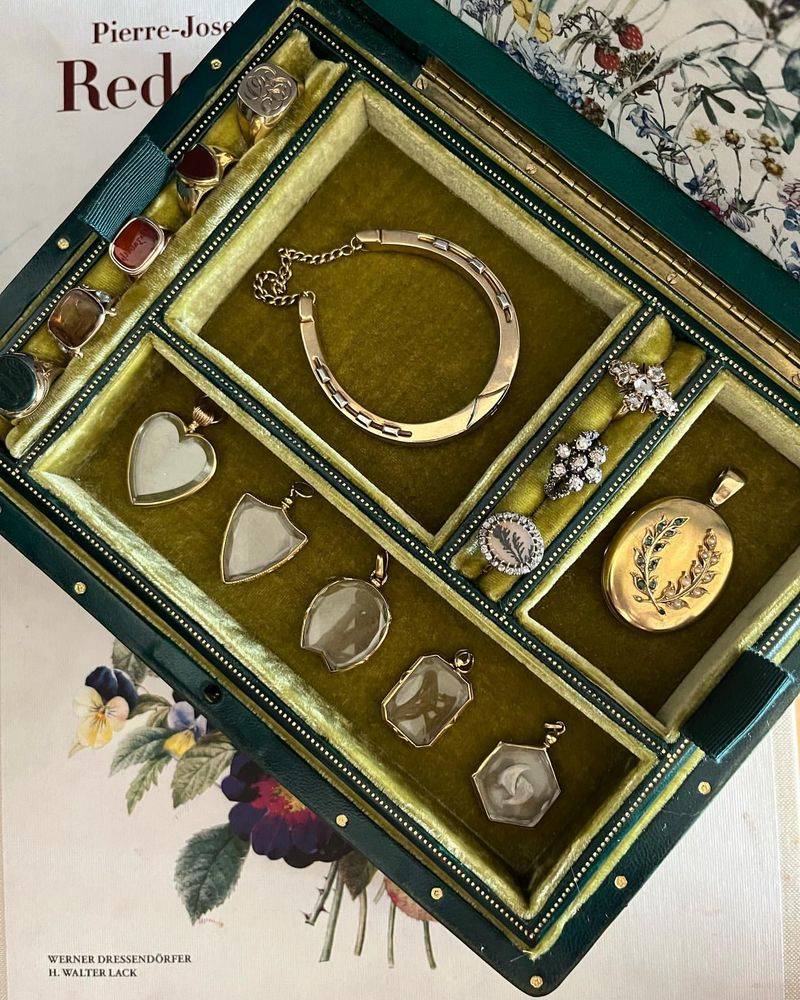 Antique Jewelry Boxes