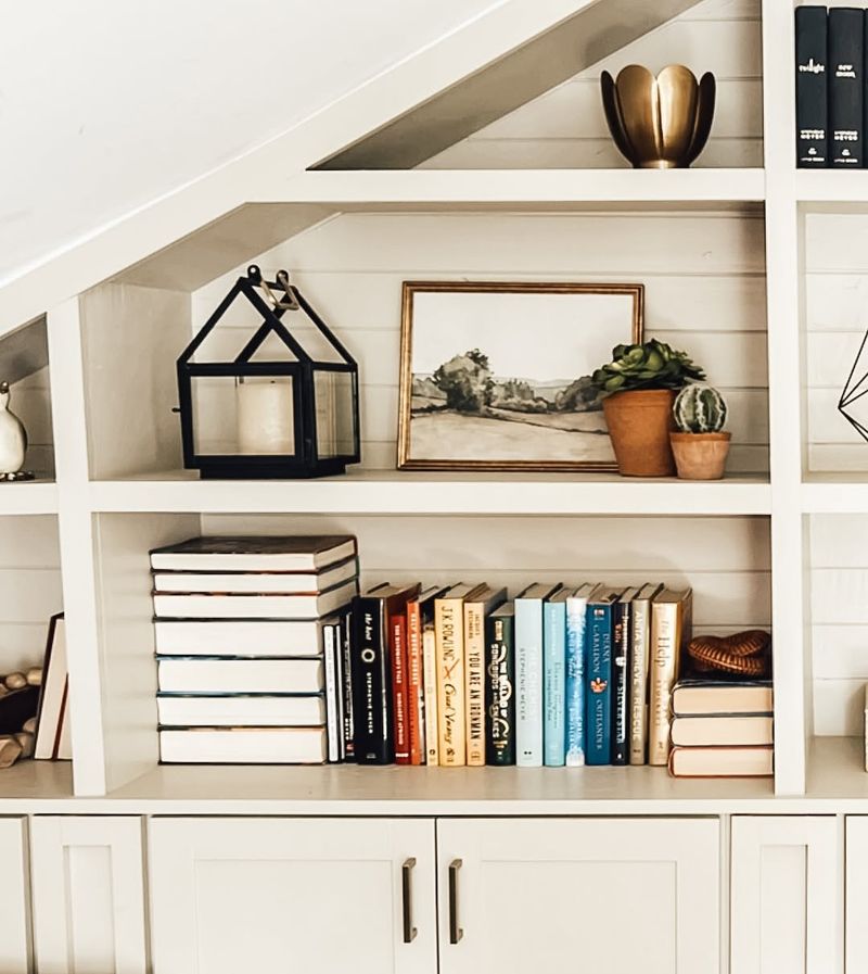 Built-in Bookshelves