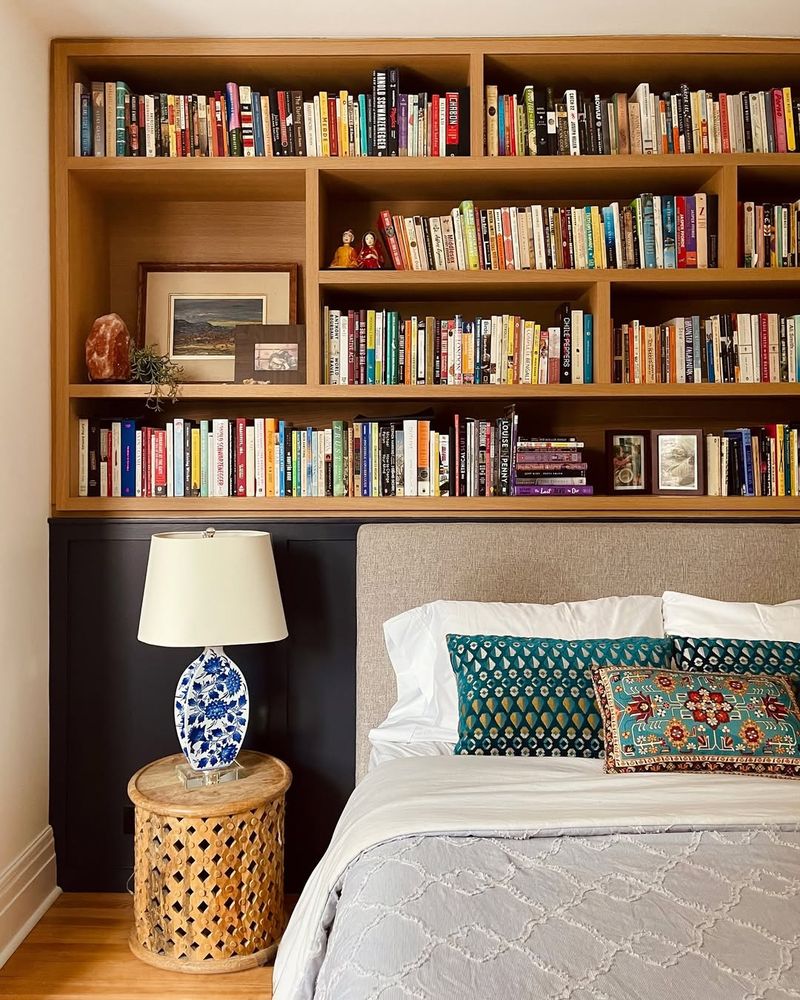 Built-in Bookshelves