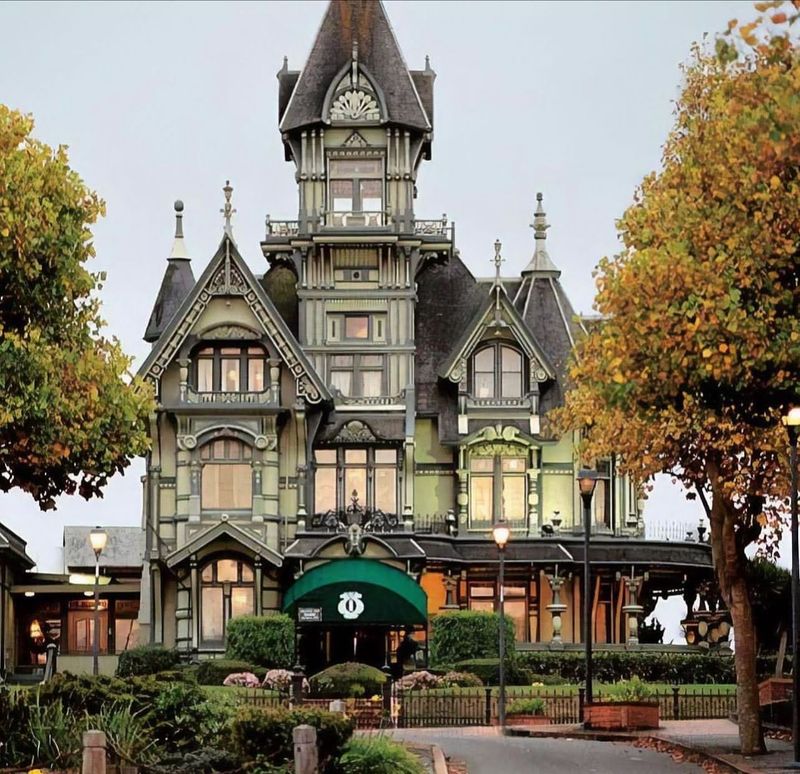 Carson Mansion