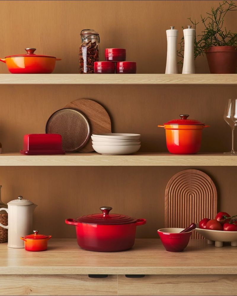 Ceramic Cookware Display