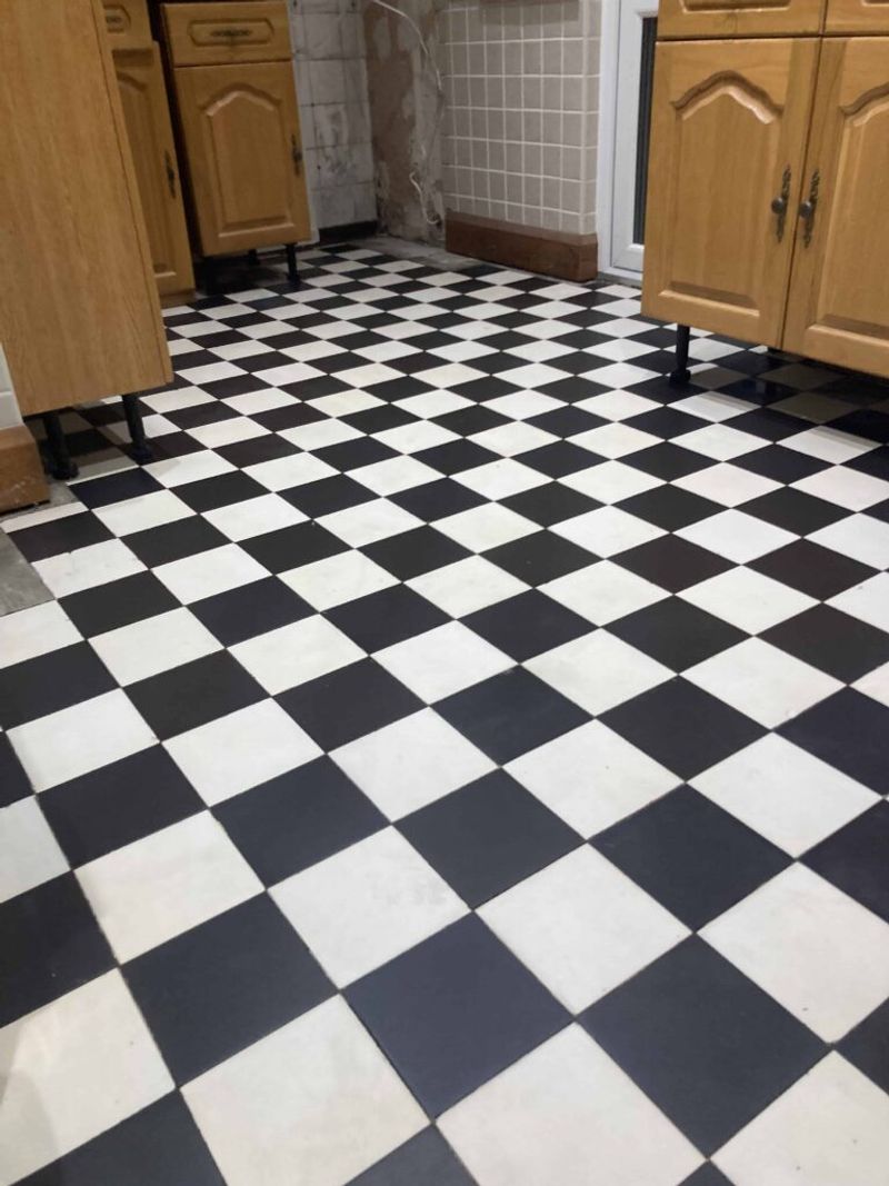 Chaotic Flooring Patterns