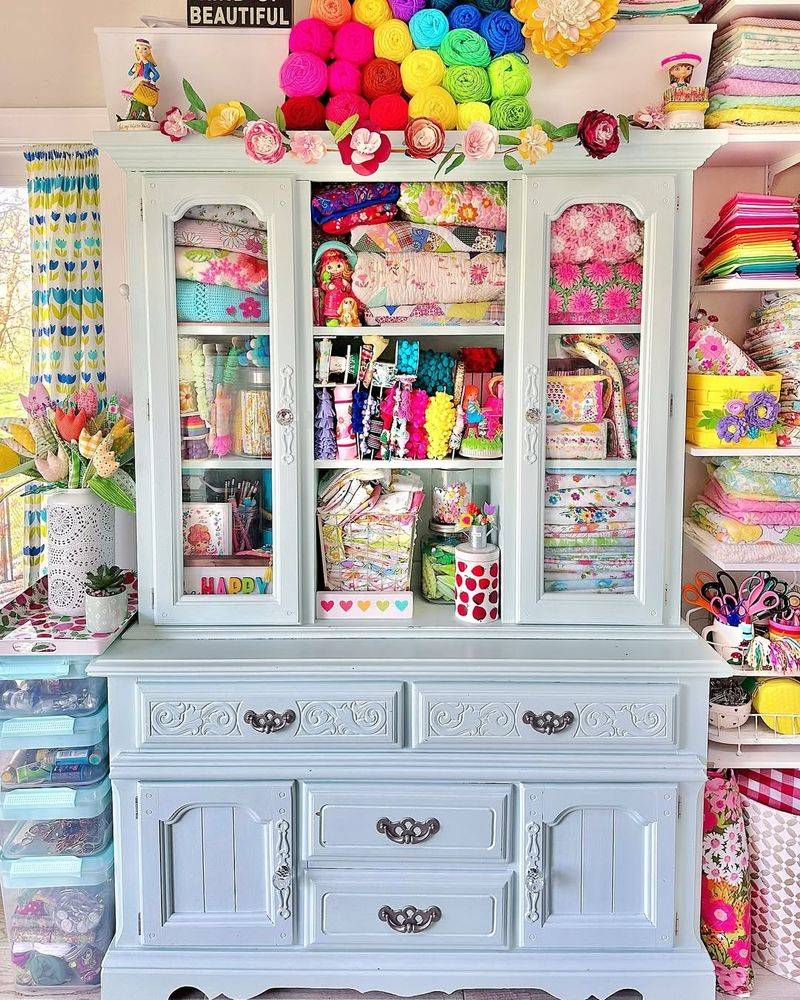 Charming Craft Station