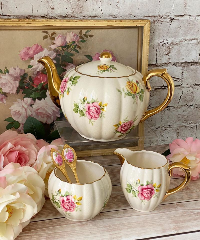 Classic Tea Sets