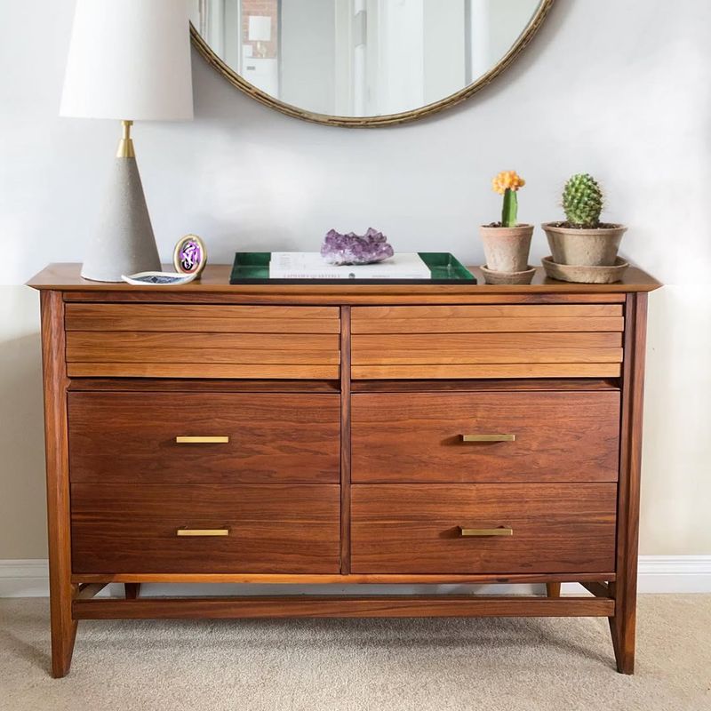 Compact Dressers