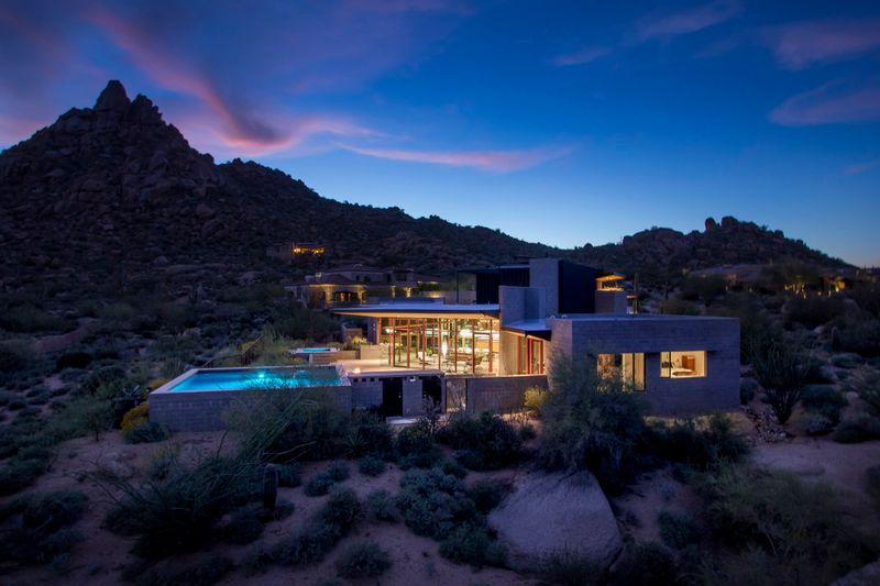 Crescent House, Sedona, Arizona