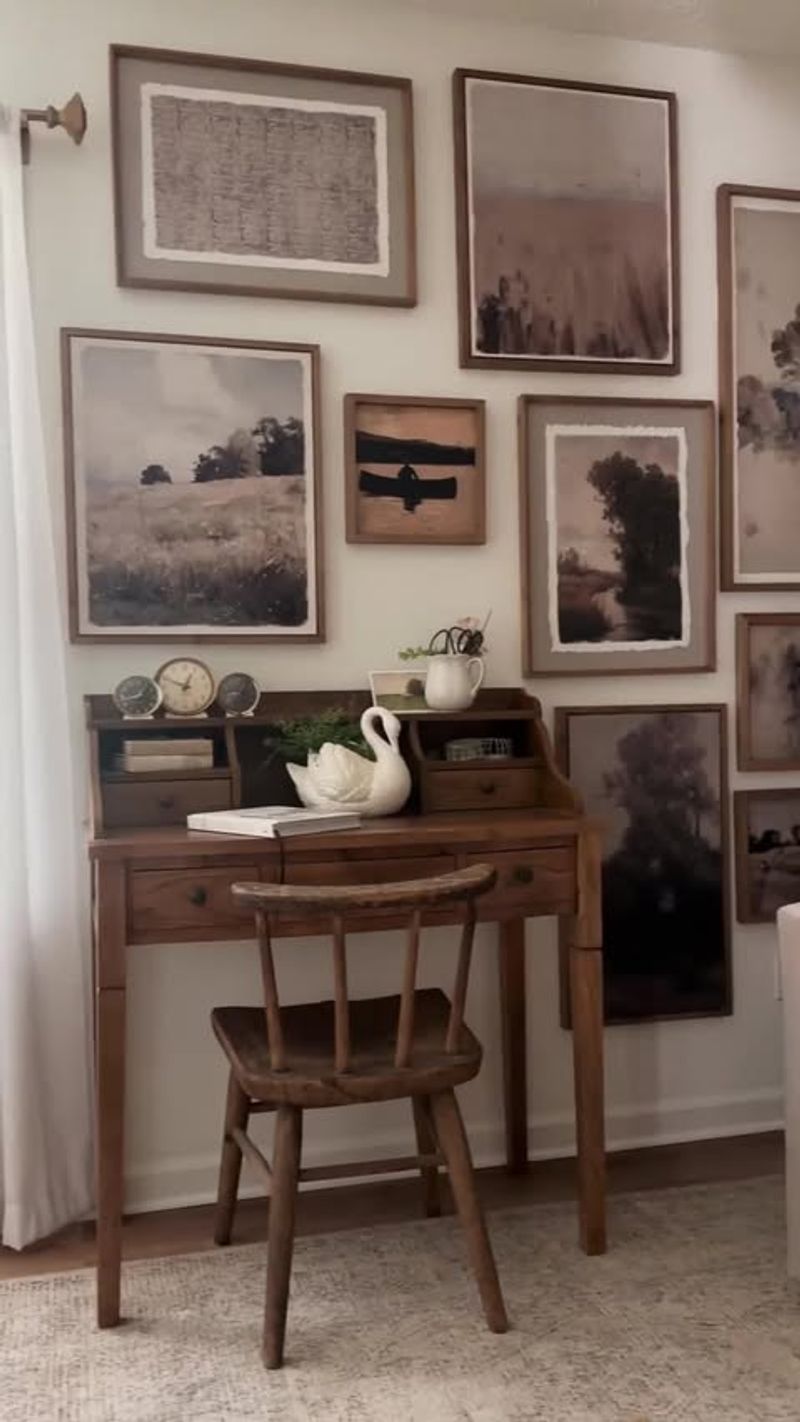 DIY Art Galleries