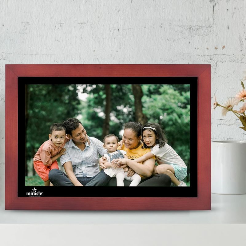 Digital Photo Frame