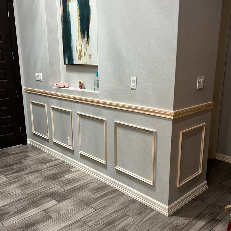 Elegant Wainscoting Walls