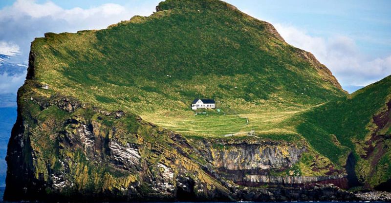 Elliðaey Hunting Lodge