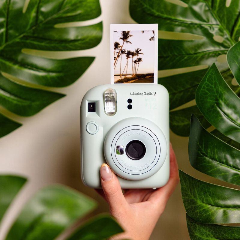 Instant Camera