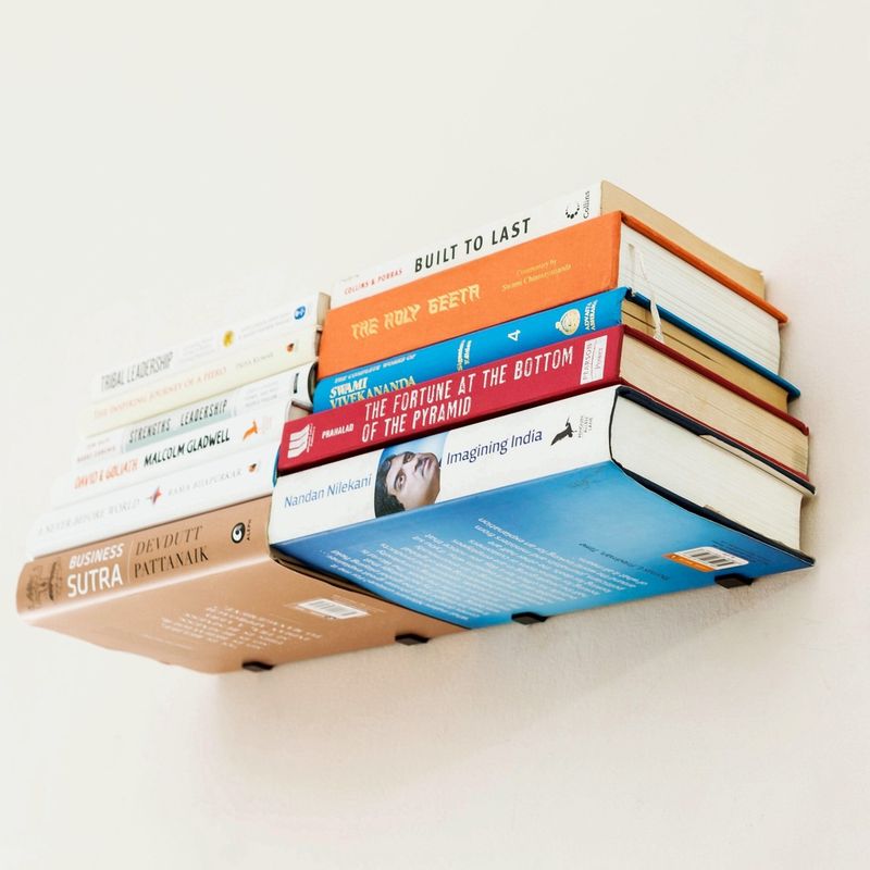 Invisible Bookshelf