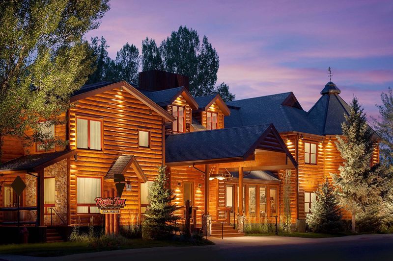 Jackson Hole's Rustic Retreat, USA