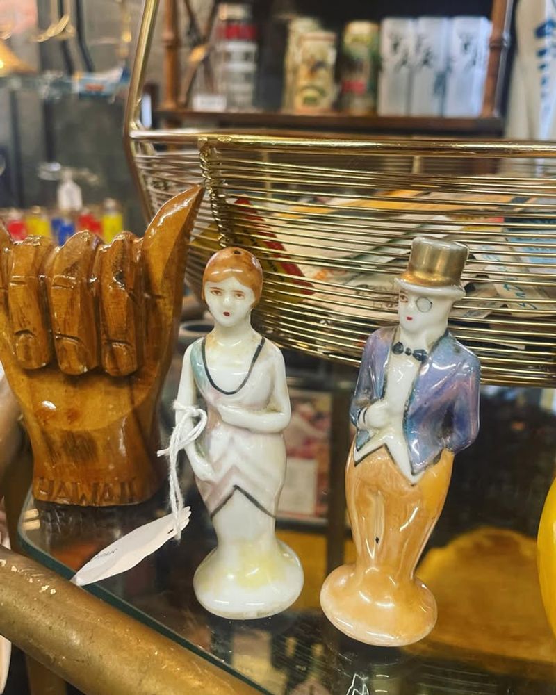 Knick-Knacks and Figurines