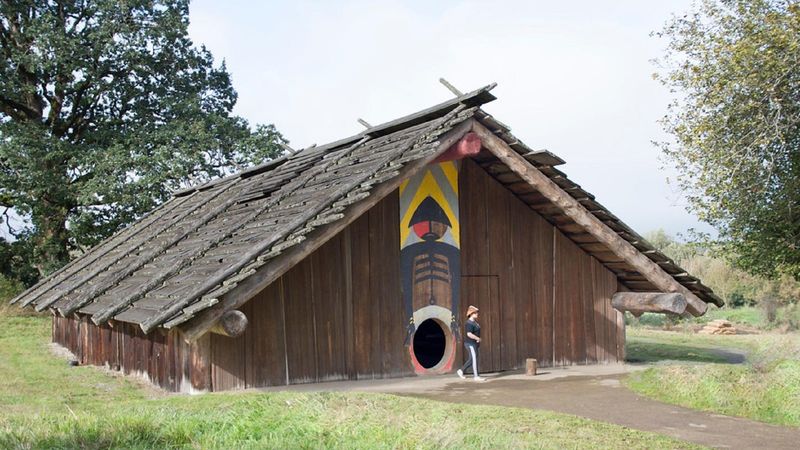 Longhouse, Pacific Northwest