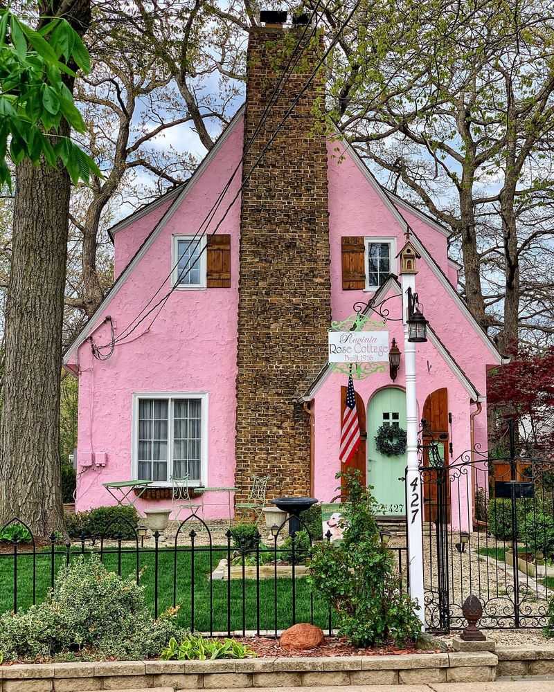 Misty Rose Cottage