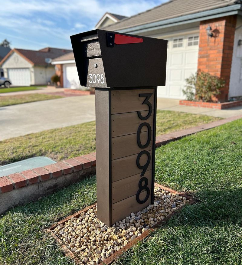 Modern Mailbox