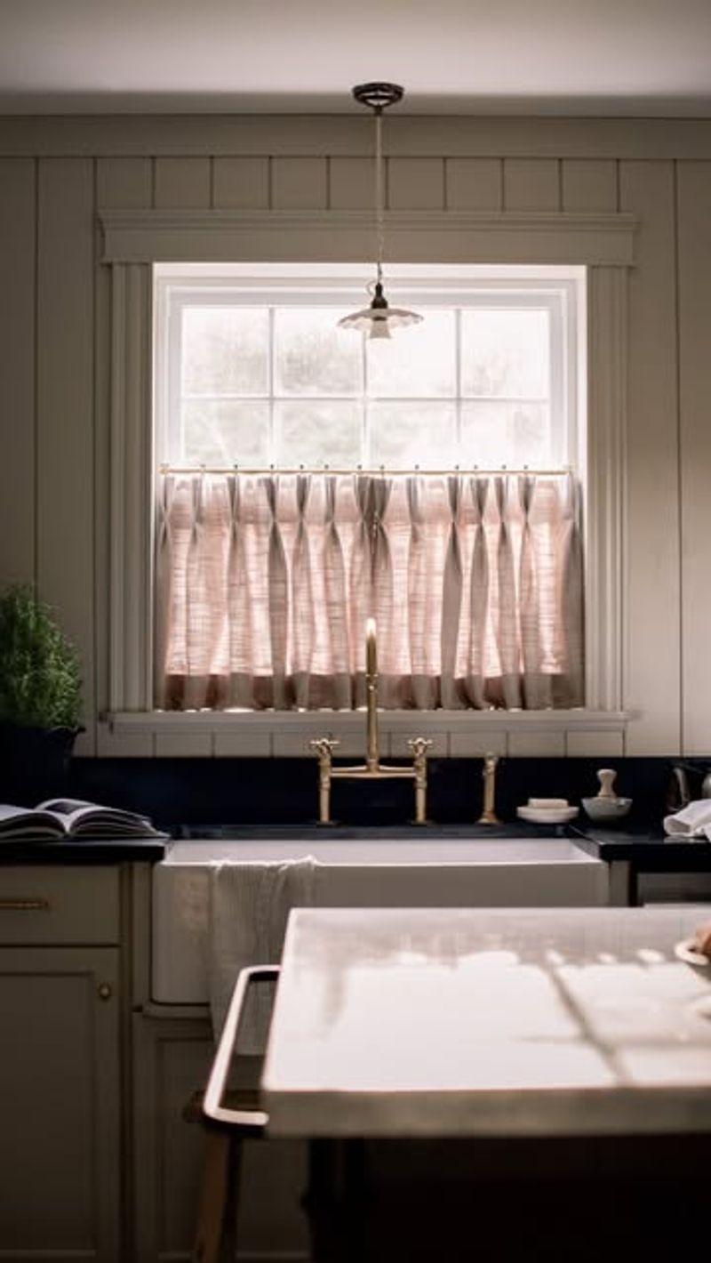 Old-Fashioned Curtains