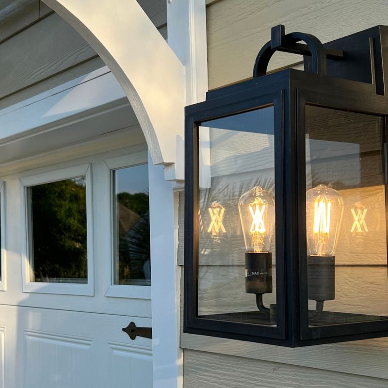 Outdoor Farmhouse Lighting