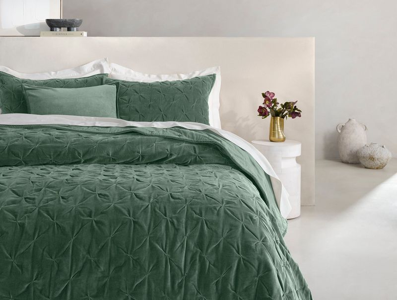 Pine Green Bedspread