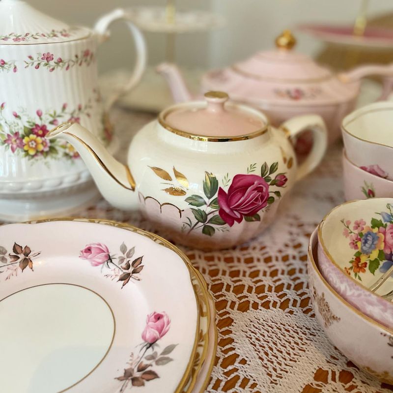 Romantic Tea Set