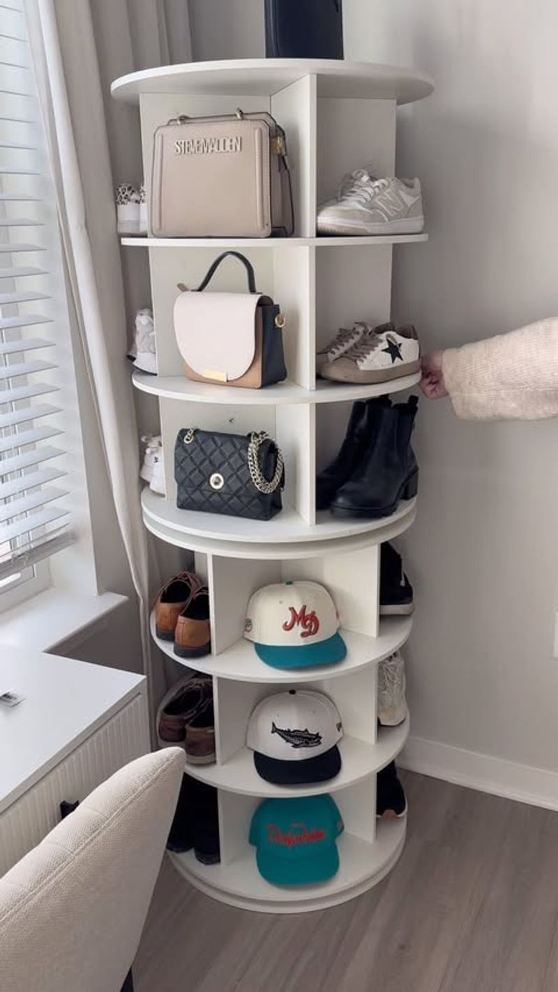 Rotating Shoe Carousel