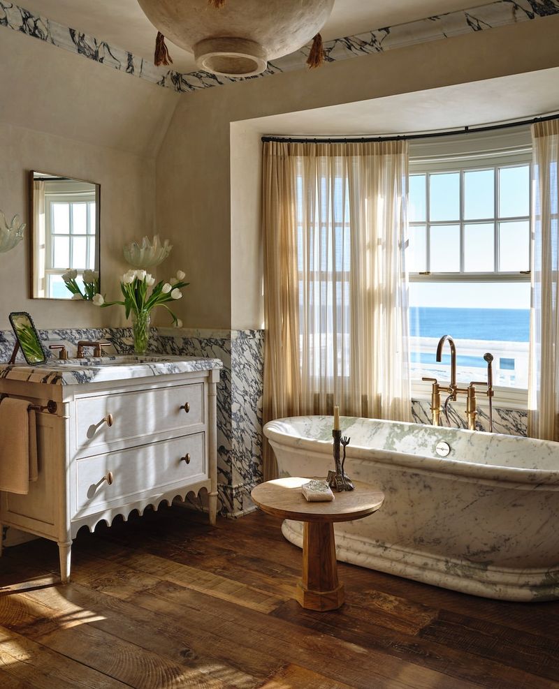 Rustic Seaside Retreat