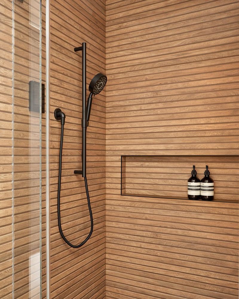 Spa-like Shower Panels