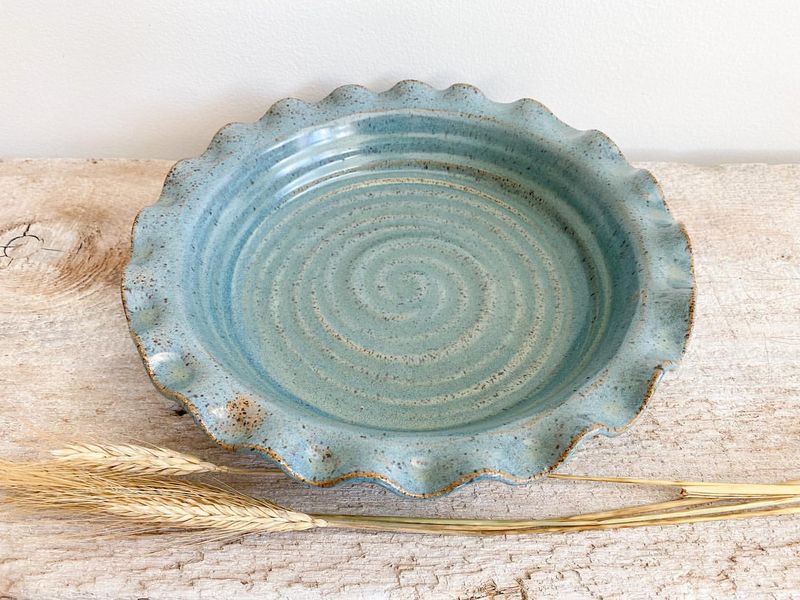 Stoneware Pie Dish