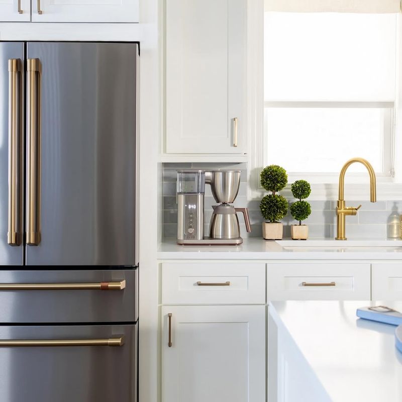 Switch to Stainless Steel Appliances