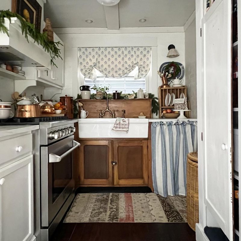 The Cozy Cottage Kitchen