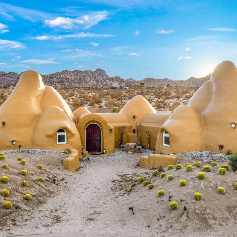 The Eco Dome - Joshua Tree, California, USA