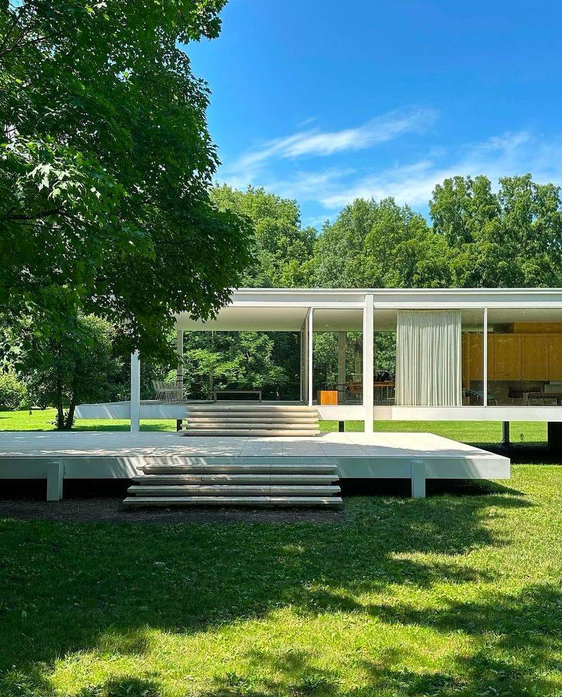 The Farnsworth House - Illinois