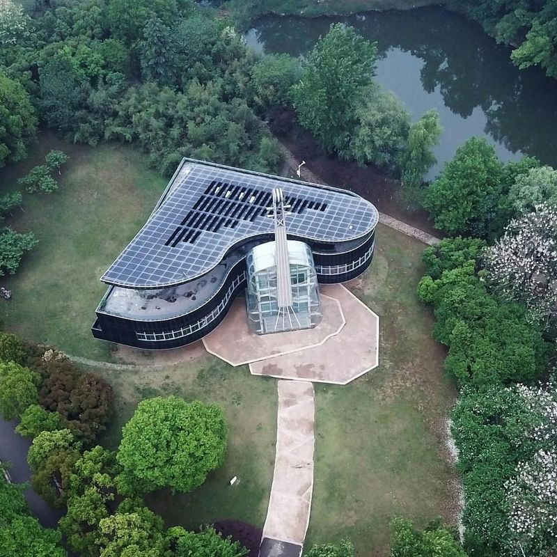 The Piano House, China