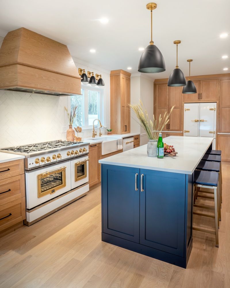 Transitional Kitchen