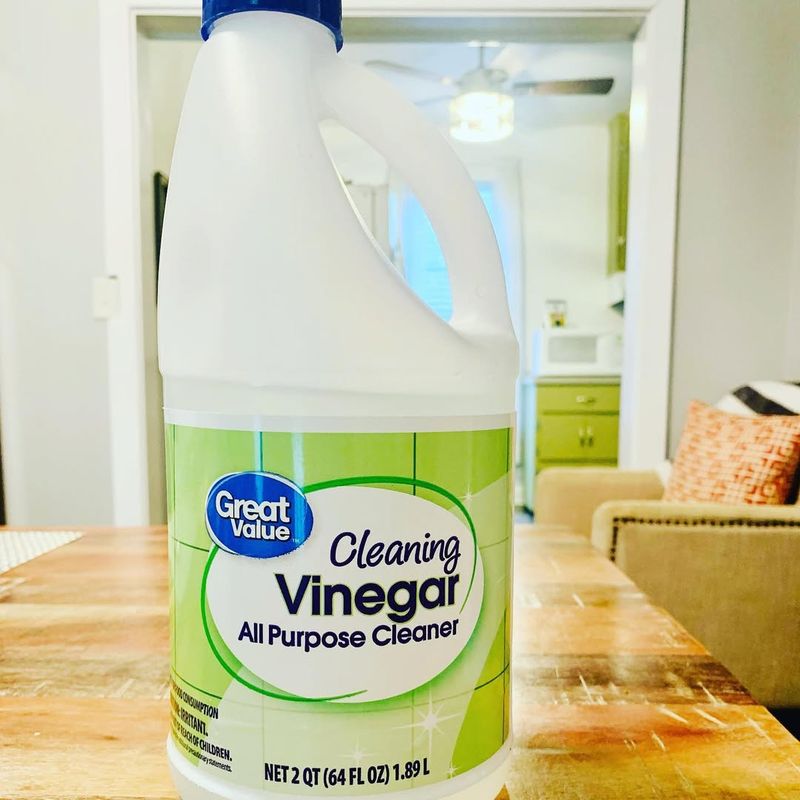 Vinegar for Window Sparkle