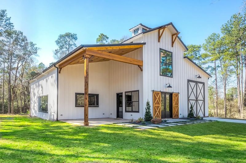 Rustic Elegance in Texas