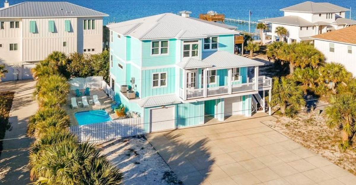 20 Best Beach House Color Palettes