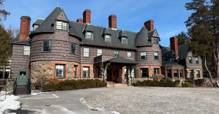 20 Historic Mansions In Massachusetts Showcase New England’s Rich Architectural Heritage