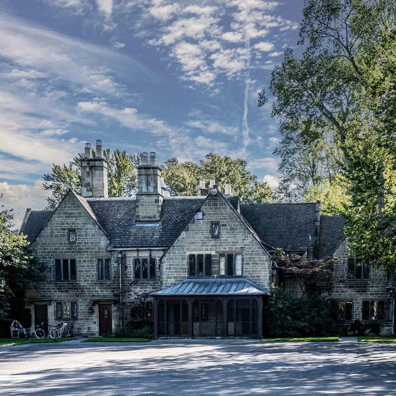 The Edsel & Eleanor Ford House