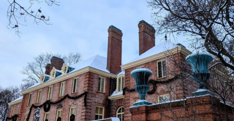 20 Historic Mansions in Ohio with Fascinating Architectural Details