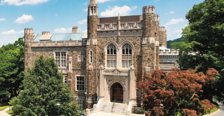 20 Historic Pennsylvania Estates Where History Still Lives Large