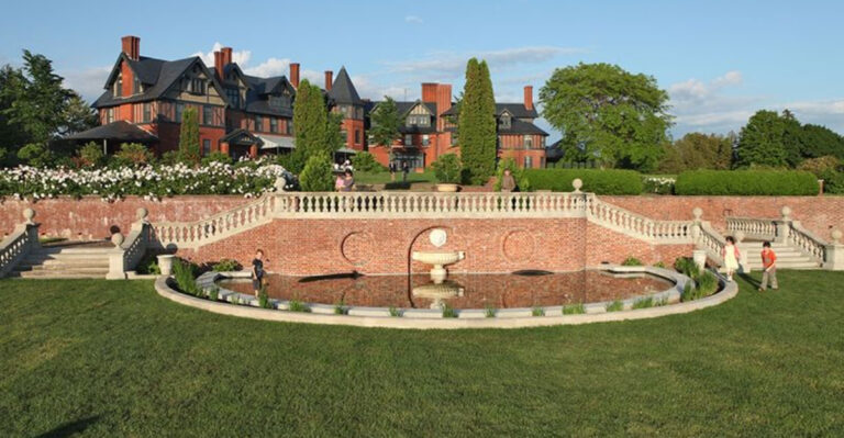 20 Stunning Vermont Homes That Capture The State’s Rich History